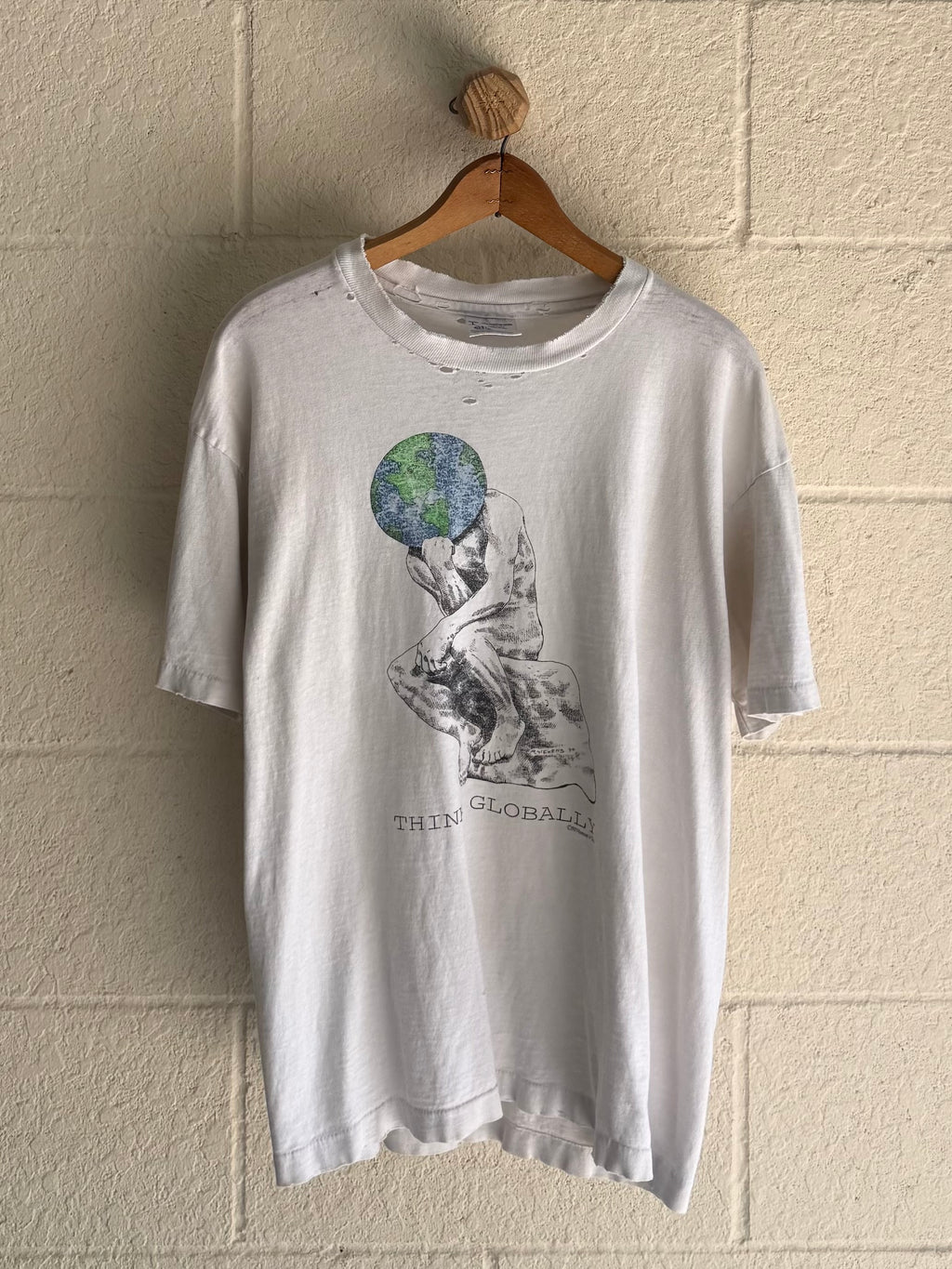 ‘90s “Globally Thinking” Earth Tee