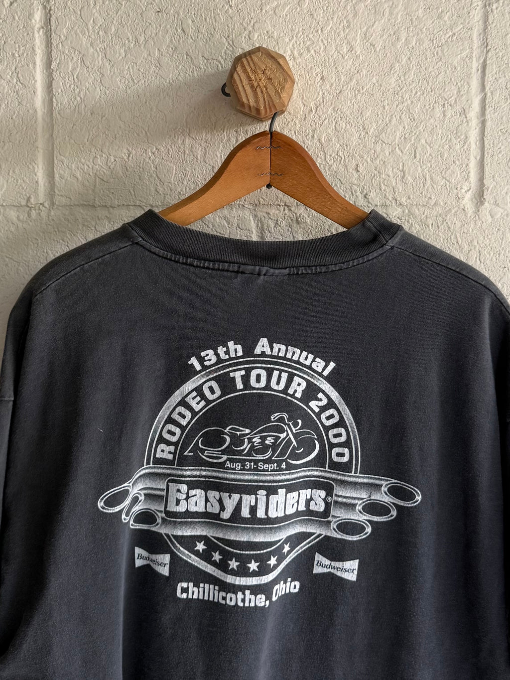 '90s Easy Riders Metallic Skull Tee