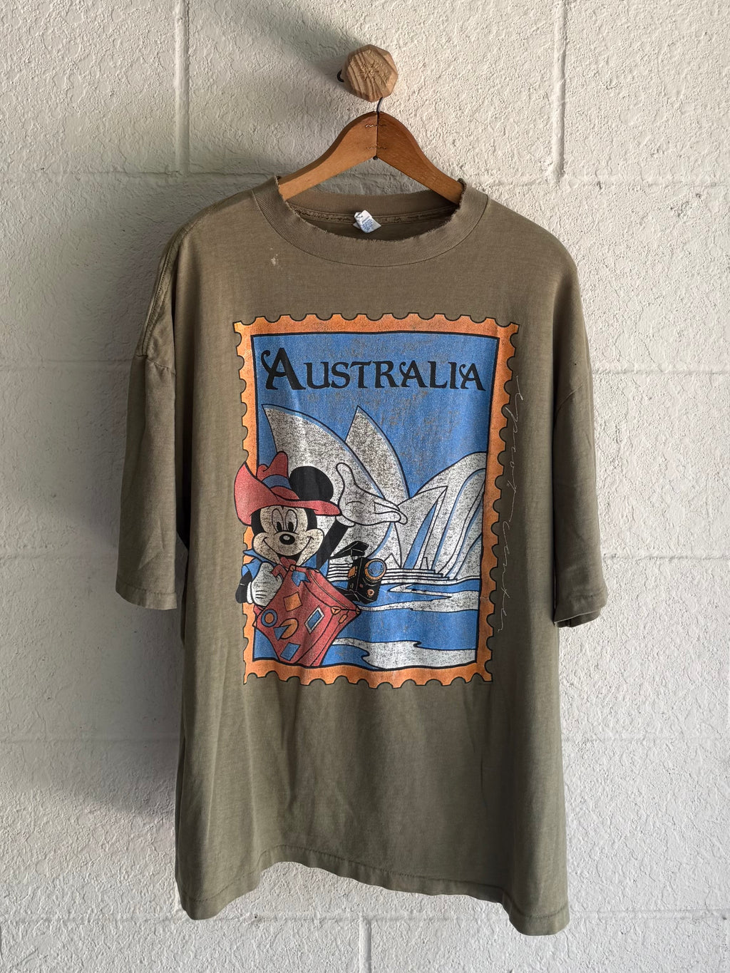 ‘90s Australia Mickey Tee