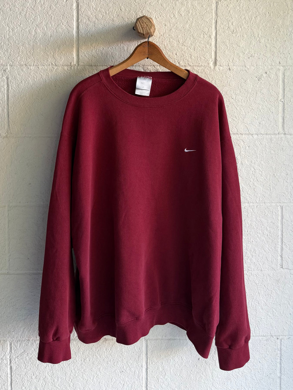 '00s Dark Red Nike Crewneck