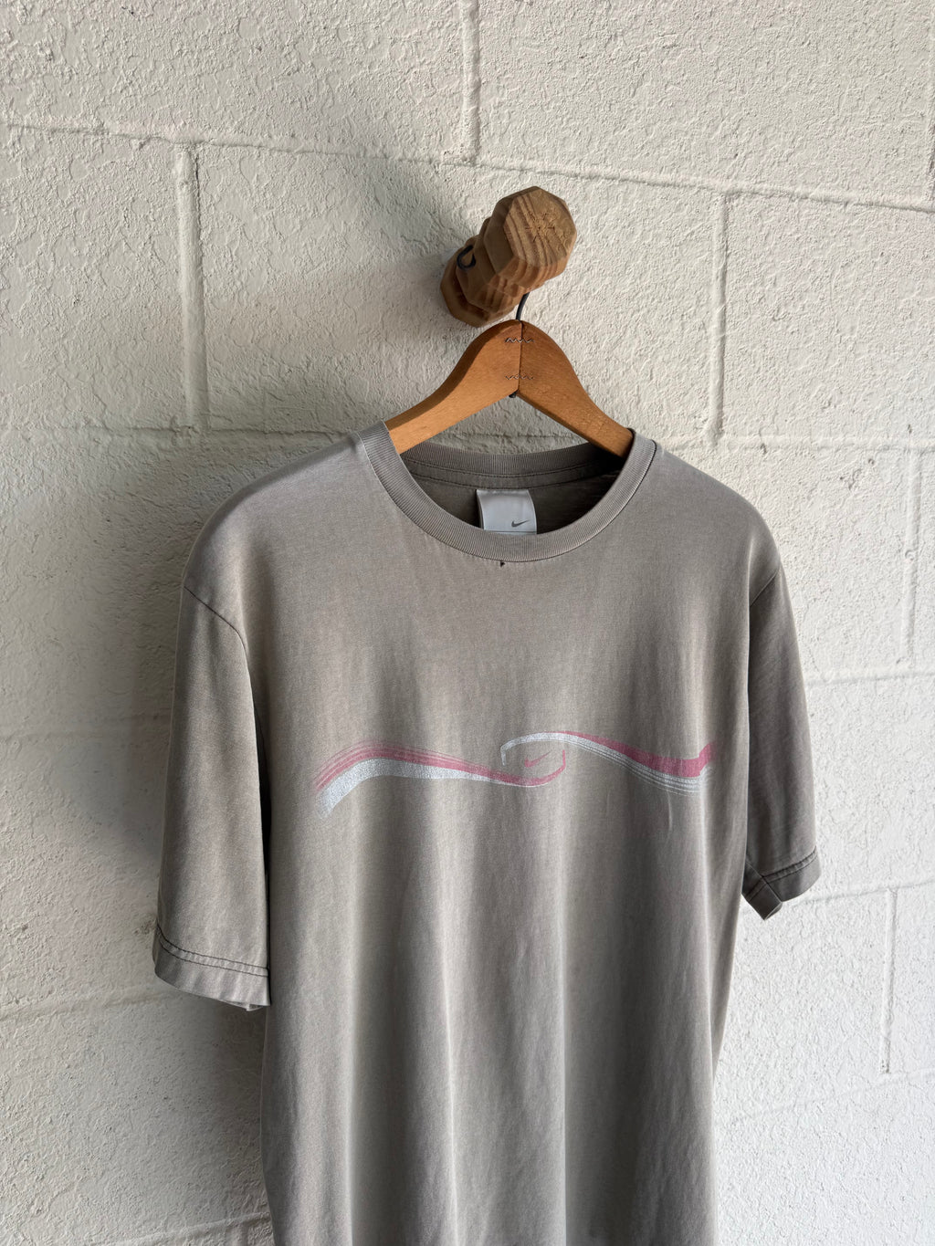 '00s Faded Green Nike Tee