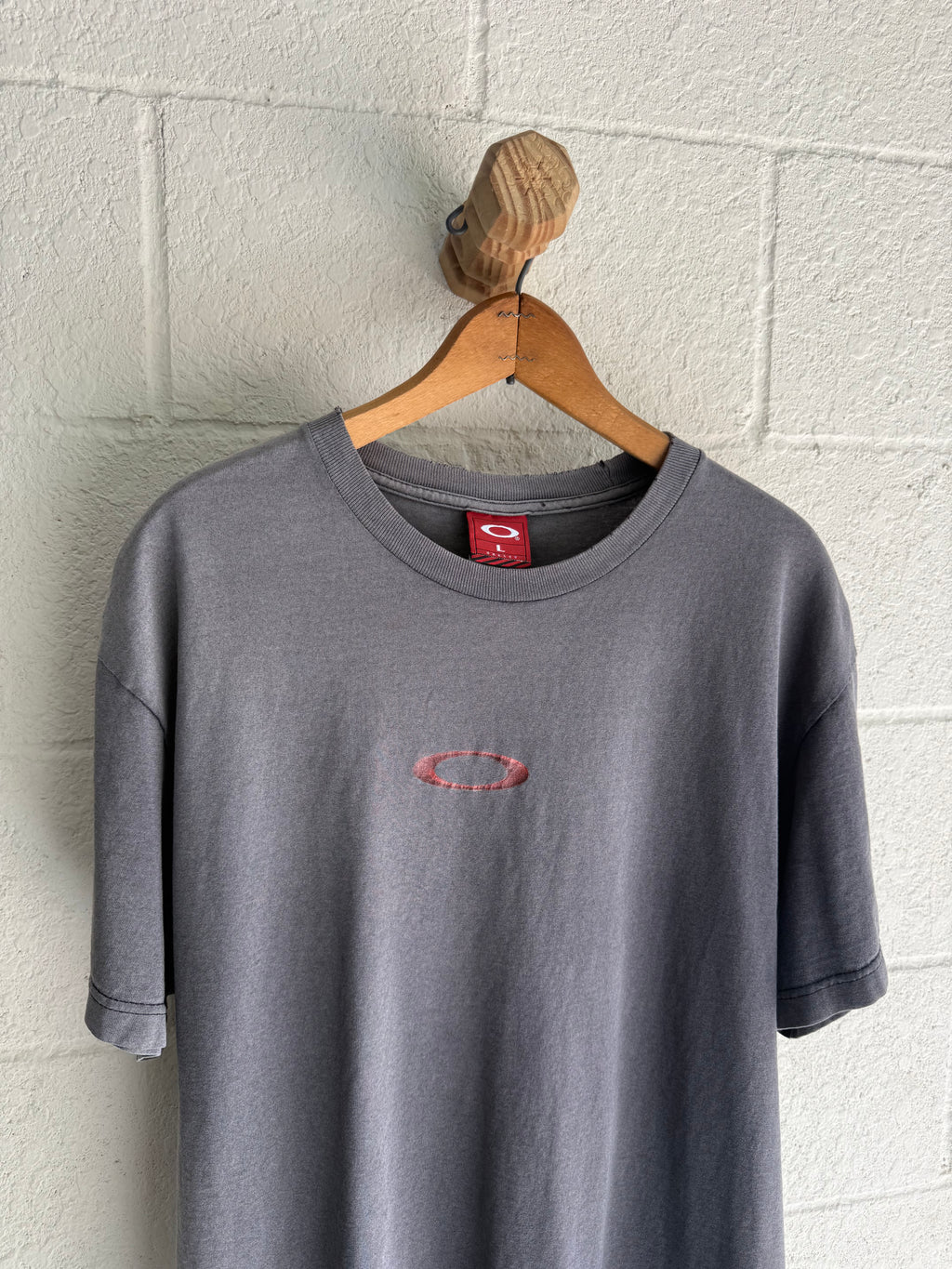 ‘’90/‘00s Faded Oakley Skull Tee