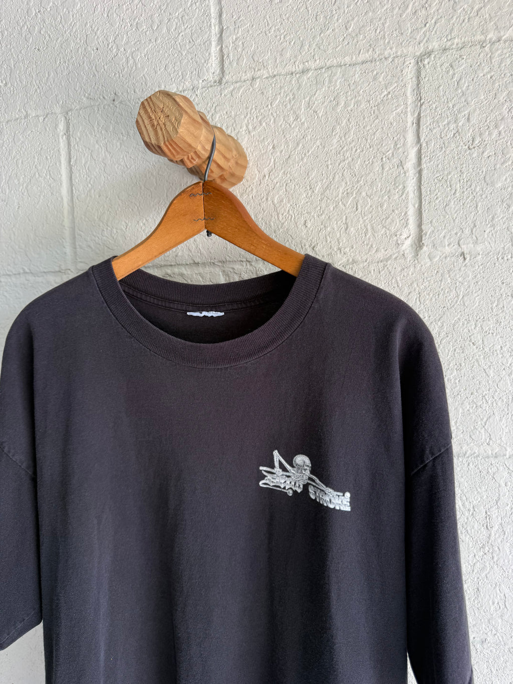 ‘90s Dead Stroke 8-Ball Tee