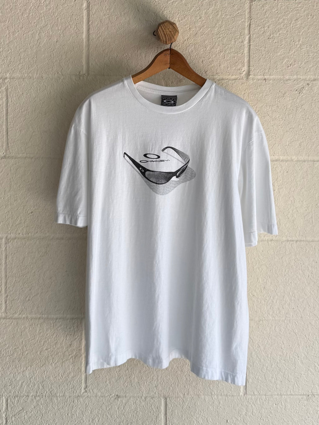 '00s Oakley Glasses Tee