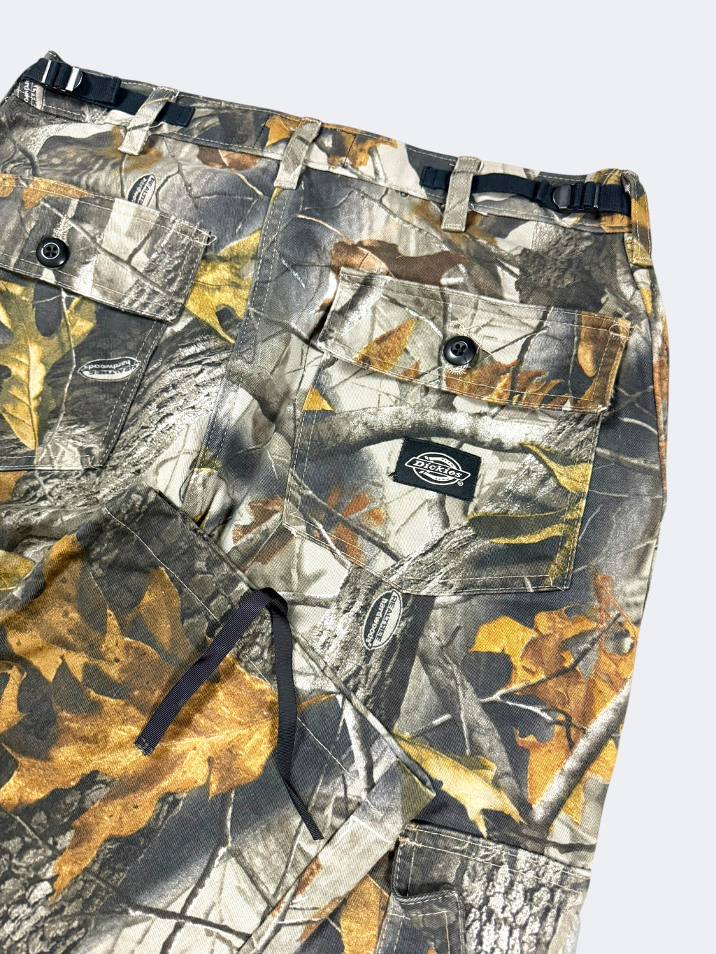 Camo Lightweight Dickies Pants (28-34 x 32)