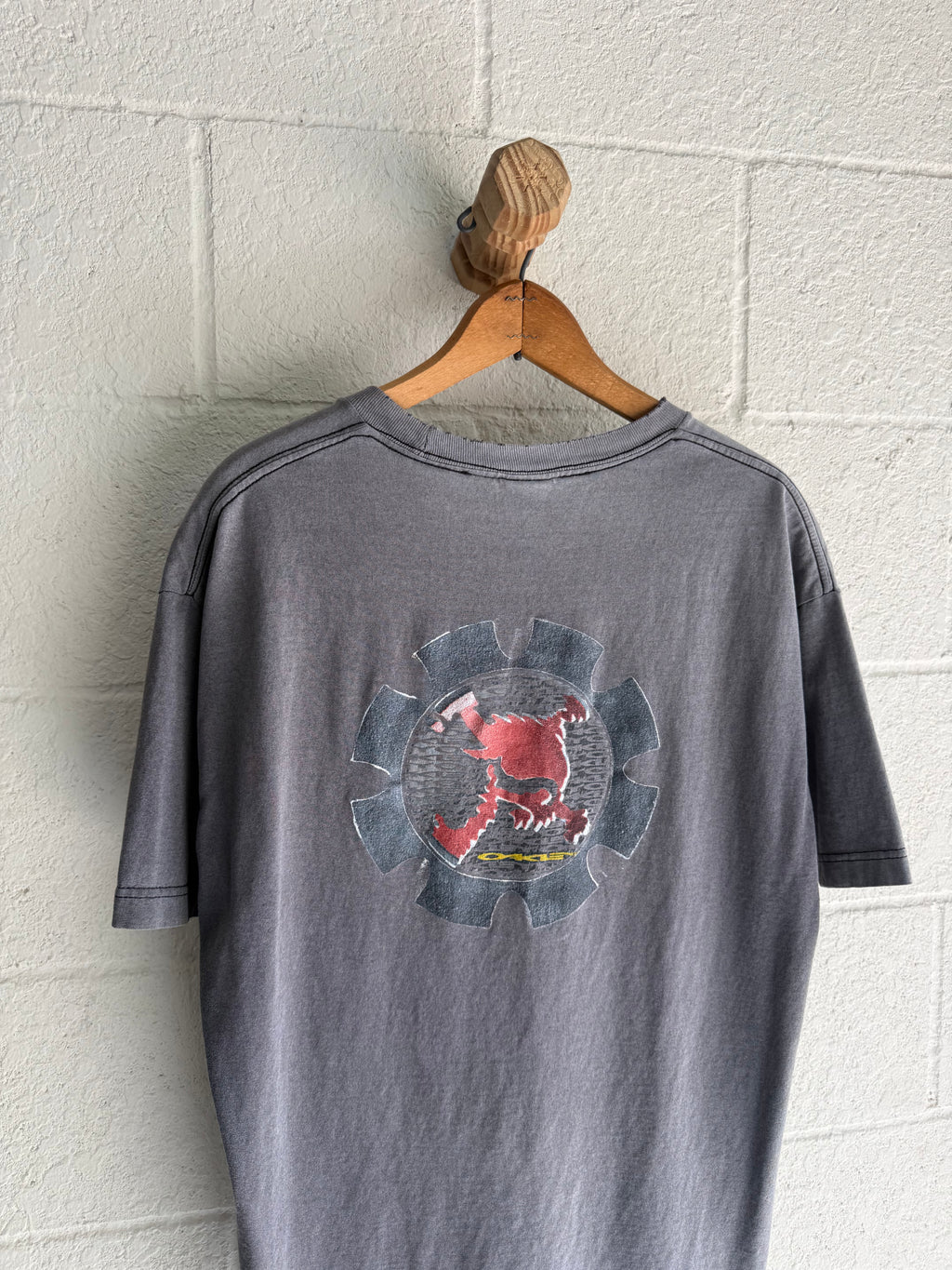 ‘’90/‘00s Faded Oakley Skull Tee