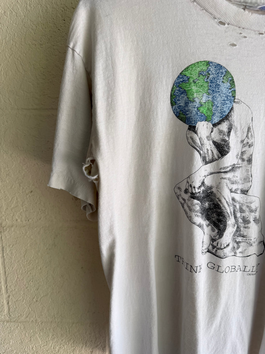 ‘90s “Globally Thinking” Earth Tee