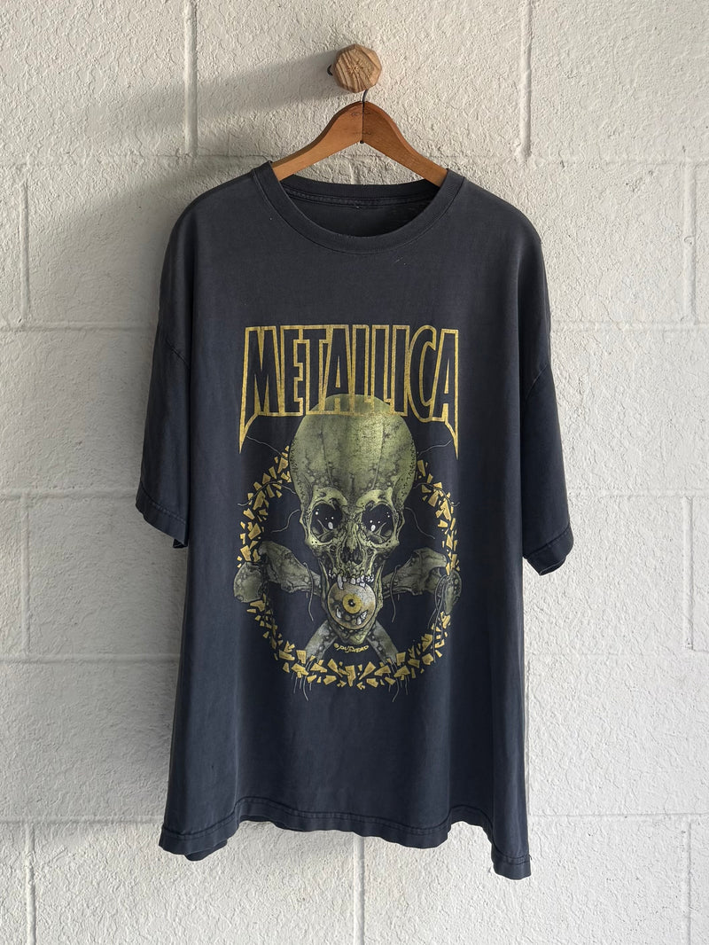 '90s Metallica "No Leaf Clover" Tee