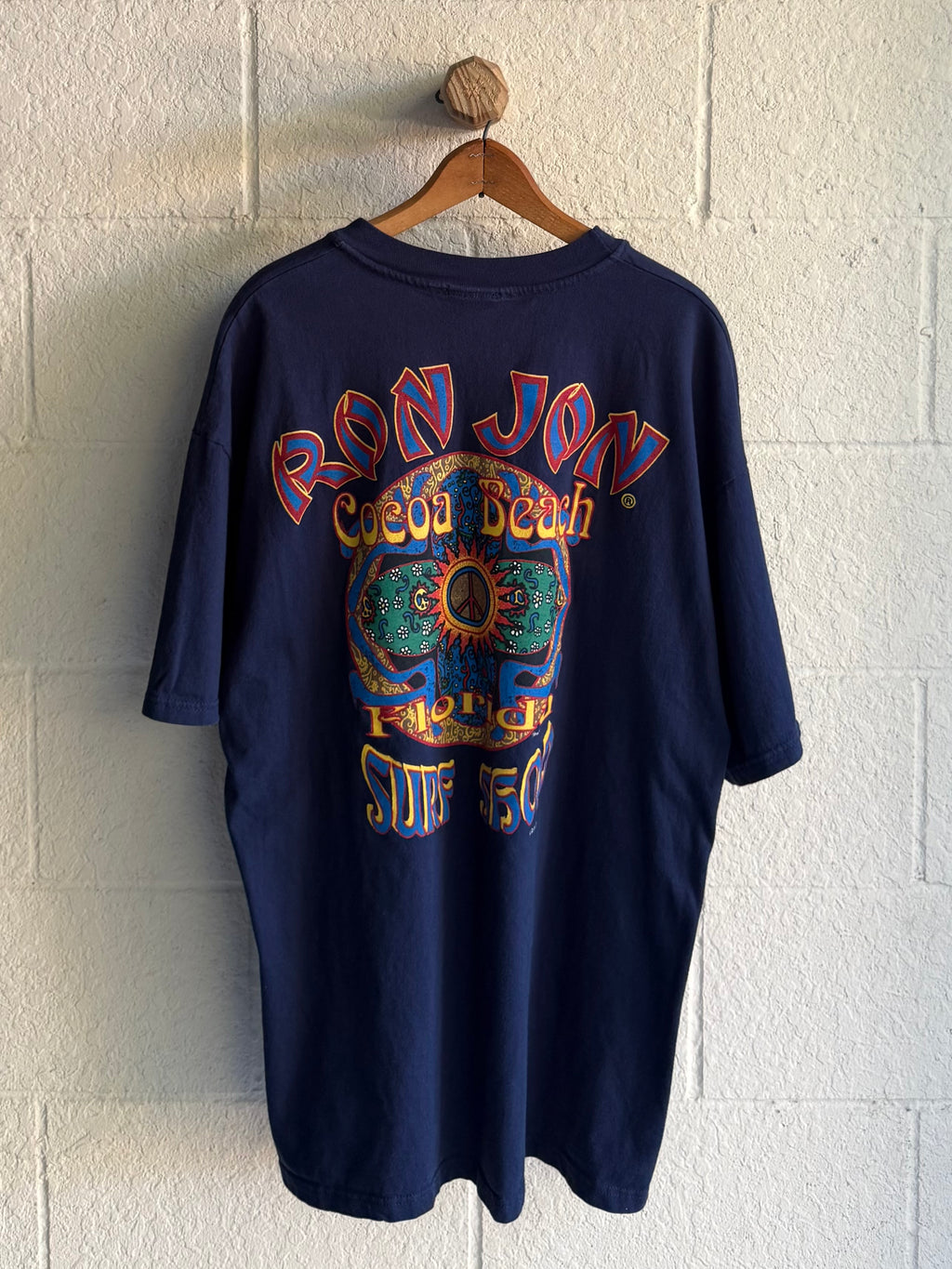 ‘00s/'90s Ron Jon Coco Beach Tee