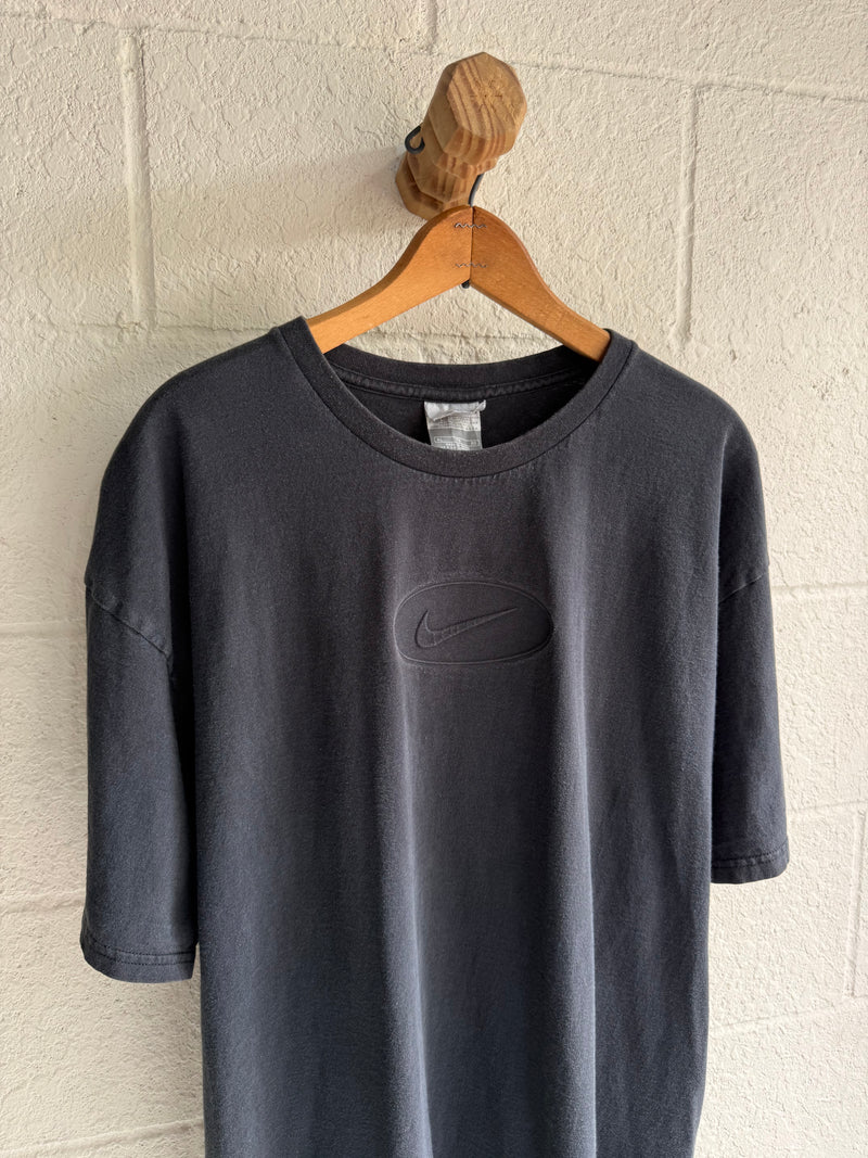 '90s Nike Logo Tee