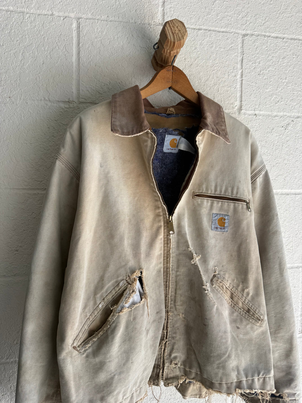 '90s Thrashed Tan Detroit Carhartt Jacket