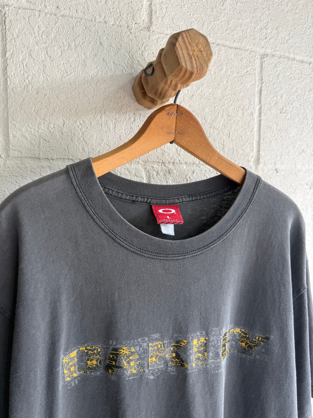 '00s Oakley Coding Tee