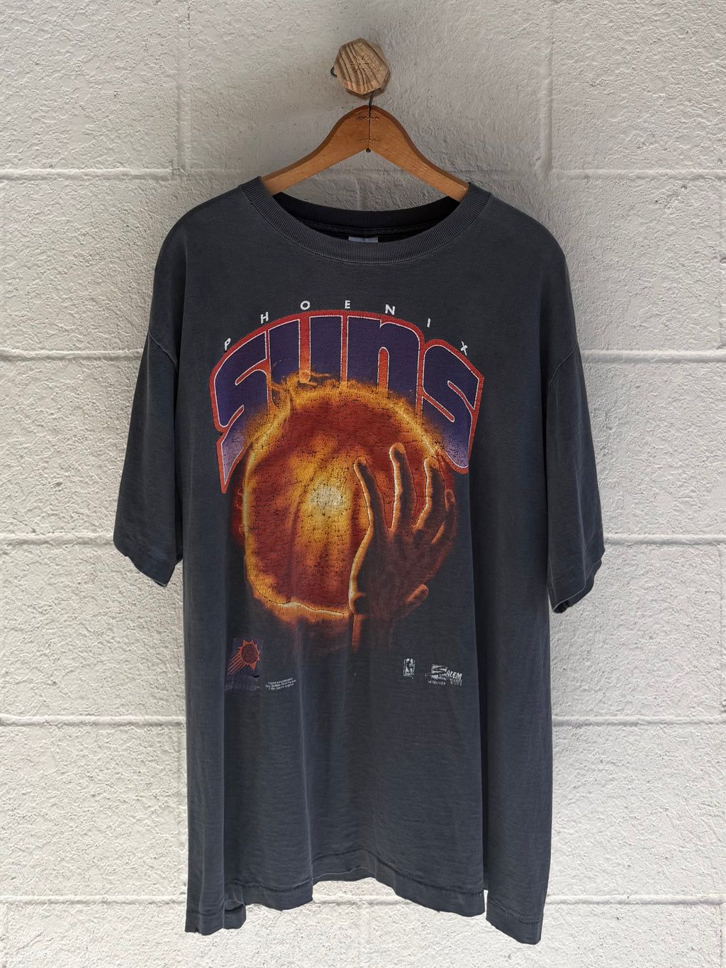 '90s Pheonix Suns Flame Ball Tee