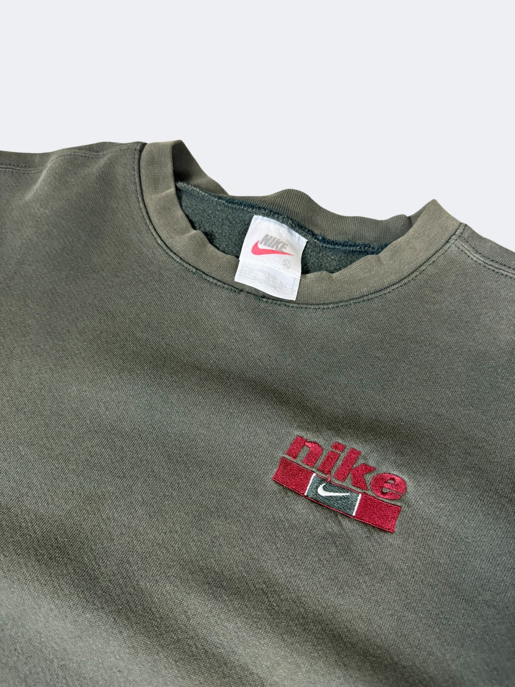 '90s Faded Black/Green Nike Crewneck